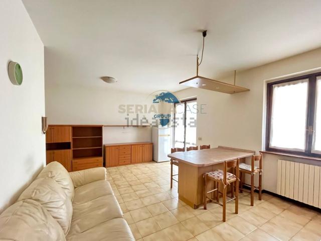 Appartamento in affitto di 80 m² in Via Europa, 12