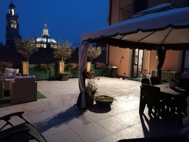 Appartamento in affitto di 80 m² in Via Felice Cavallotti, 1