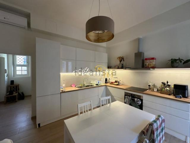 Appartamento in affitto di 80 m² in Via Ferdinando Paoletti