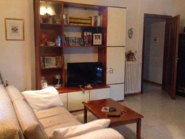 Appartamento in affitto di 80 m² in Via Foro Boario