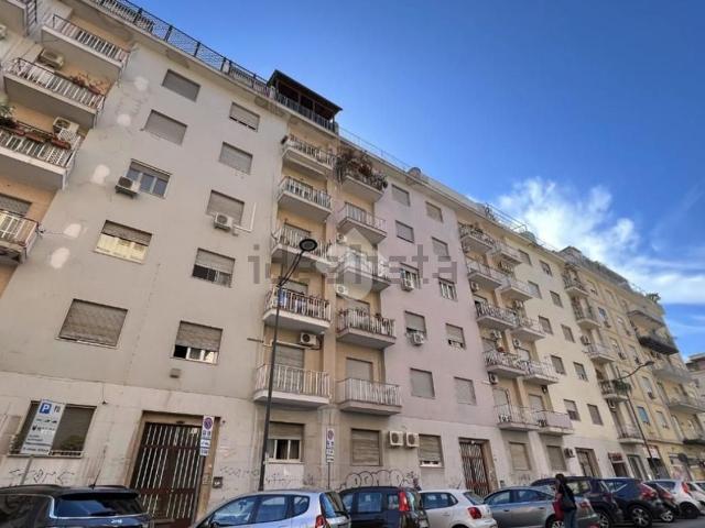 Appartamento in affitto di 80 m² in Via Francesco Lo Jacono, 98