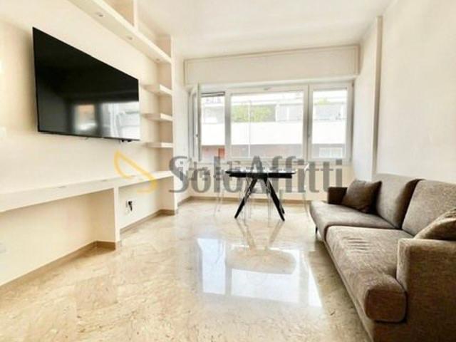 Appartamento in affitto di 80 m² in Via Gaetano Latilla, 16