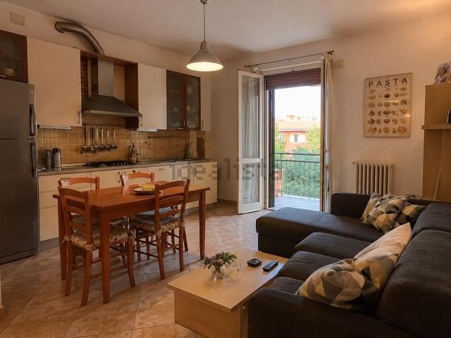 Appartamento in affitto di 80 m² in Via Gino Rocchi