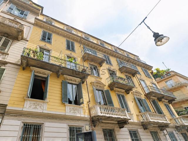 Appartamento in affitto di 80 m² in Via Giuseppe Baretti, 17