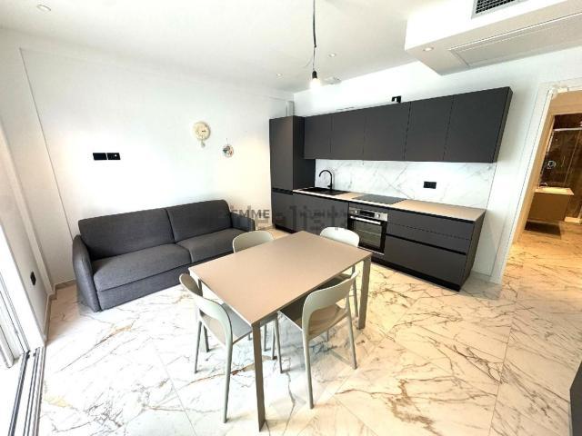 Appartamento in affitto di 80 m² in Via Grazia Deledda