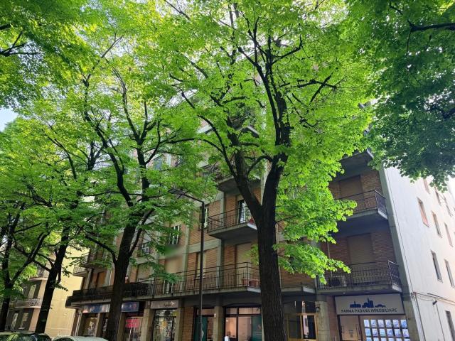 Appartamento in affitto di 80 m² in Via La Spezia, 18