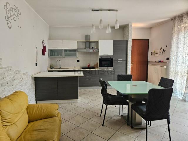 Appartamento in affitto di 80 m² in Via Lanca