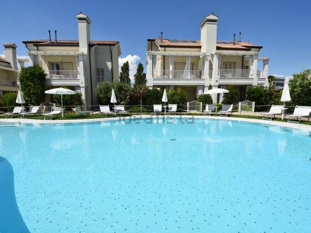 Appartamento in affitto di 80 m² in Via Lombardia, 52