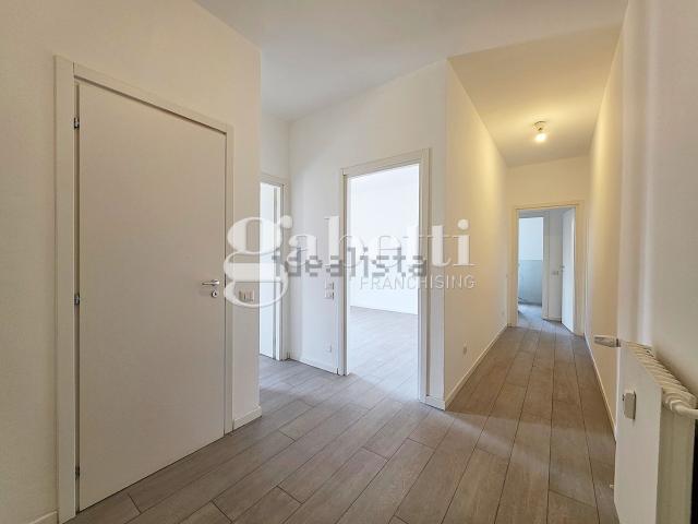 Appartamento in affitto di 80 m² in Via Luciano Zuccoli, 19