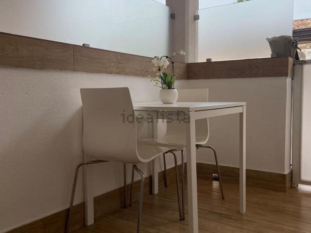Appartamento in affitto di 80 m² in Via Mancini Battaglia