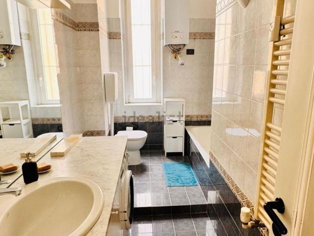 Appartamento in affitto di 80 m² in Via Marchesi de Taddei, 16