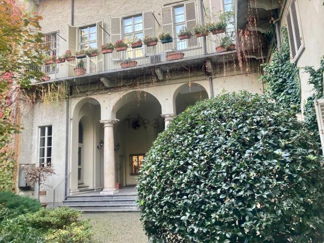 Appartamento in affitto di 80 m² in Via Maria Vittoria, 15