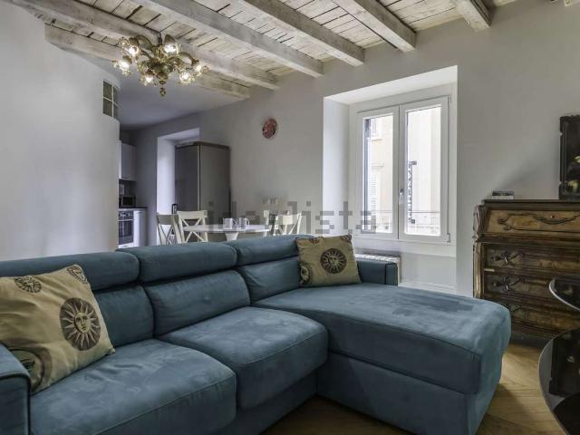 Appartamento in affitto di 80 m² in Via Meravigli