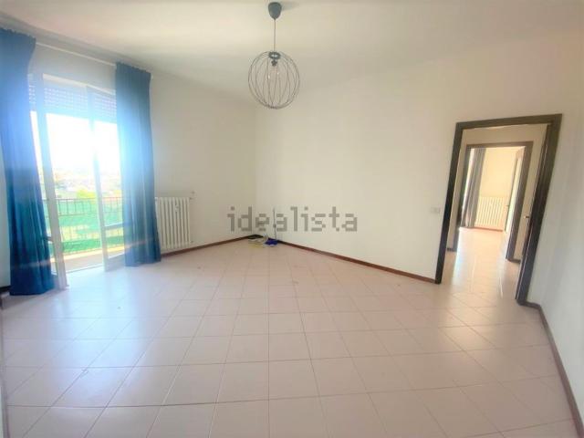 Appartamento in affitto di 80 m² in Via milano