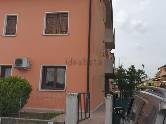 Appartamento in affitto di 80 m² in Via monti