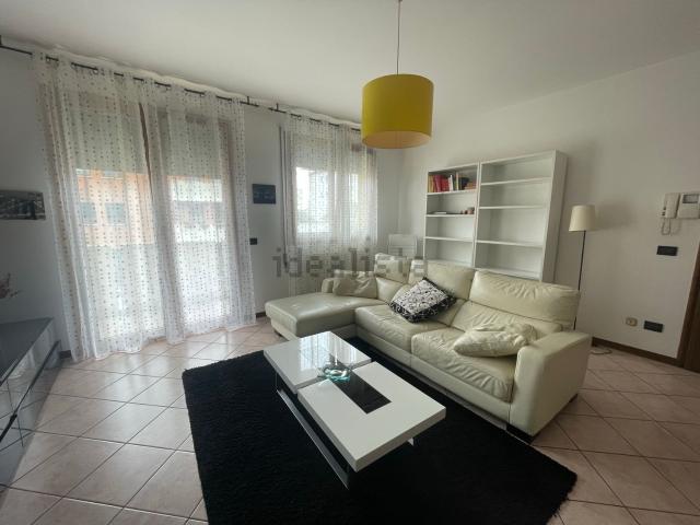 Appartamento in affitto di 80 m² in Via Piave, 21