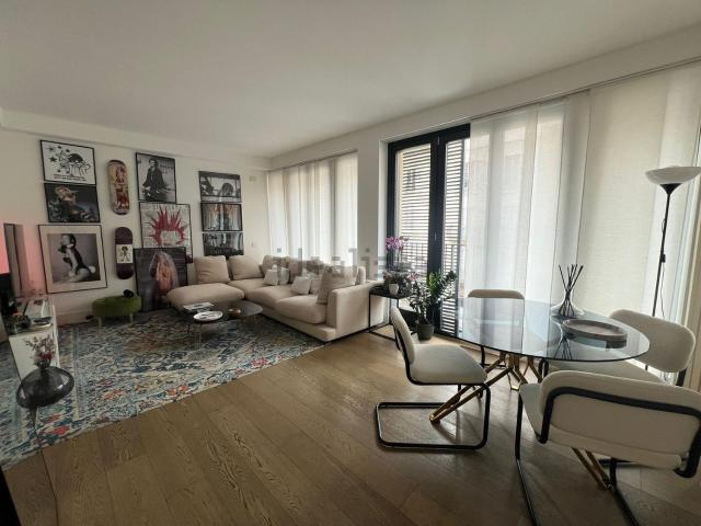 Appartamento in affitto di 80 m² in Via Ponte Vetero, 18