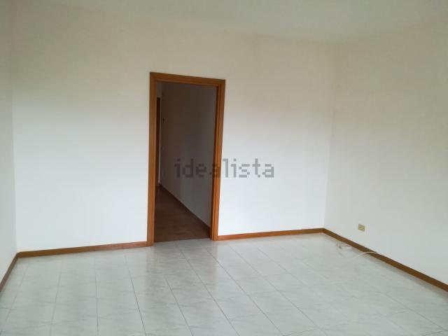 Appartamento in affitto di 80 m² in Via Quintilio Gentili