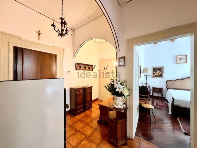 Appartamento in affitto di 80 m² in Via San Vitale, 3