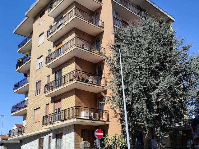 Appartamento in affitto di 80 m² in Via Sauro, 28