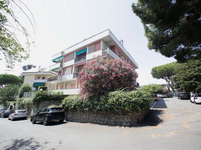 Appartamento in affitto di 80 m² in Via Siena, 19