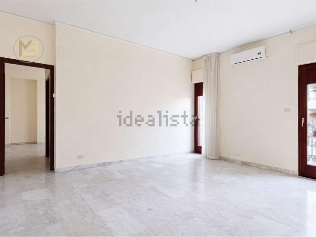 Appartamento in affitto di 80 m² in Viale Alcide De Gasperi, 171