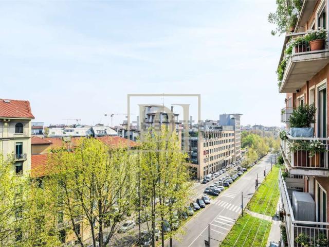 Appartamento in affitto di 80 m² in Viale Certosa, 21