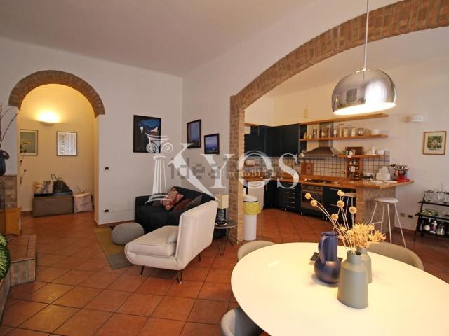 Appartamento in affitto di 80 m² in Viale Corsica, 12