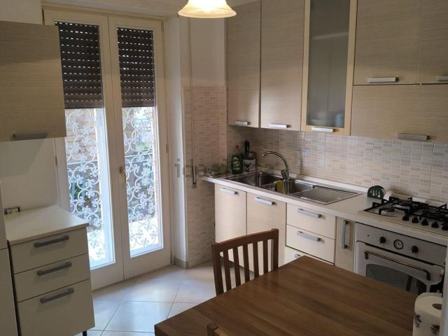 Appartamento in affitto di 80 m² in Viale Fratelli Rosselli, 10