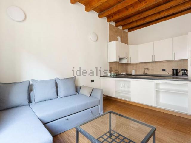 Appartamento in affitto di 80 m² in Viale San Michele del Carso, 7