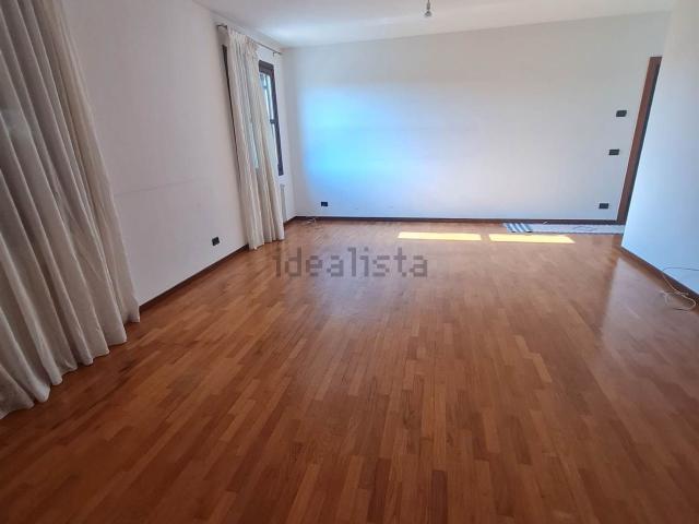 Appartamento in affitto di 80 m²