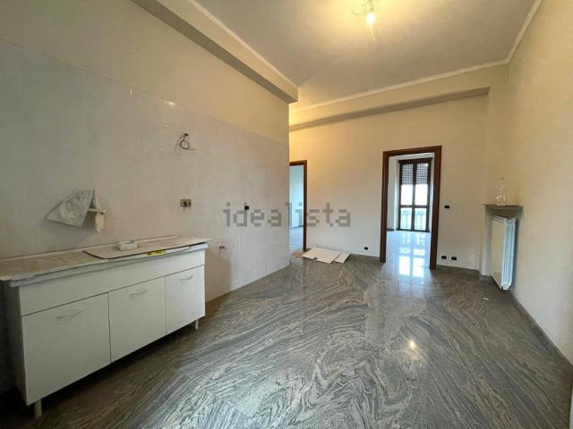 Appartamento in affitto di 81 m² in Corso Francia, 123