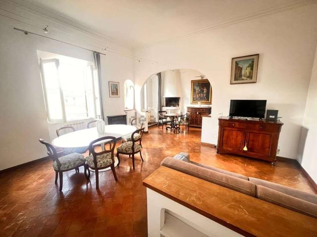 Appartamento in affitto di 81 m² in Piazza della Marina