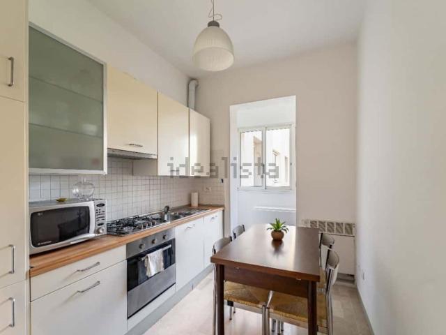 Appartamento in affitto di 81 m² in Via della Barca, 53