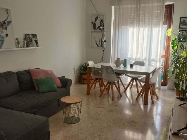 Appartamento in affitto di 81 m² in Via Rodolfo Carabelli, 15