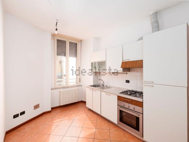 Appartamento in affitto di 81 m² in Viale Umbria, 76