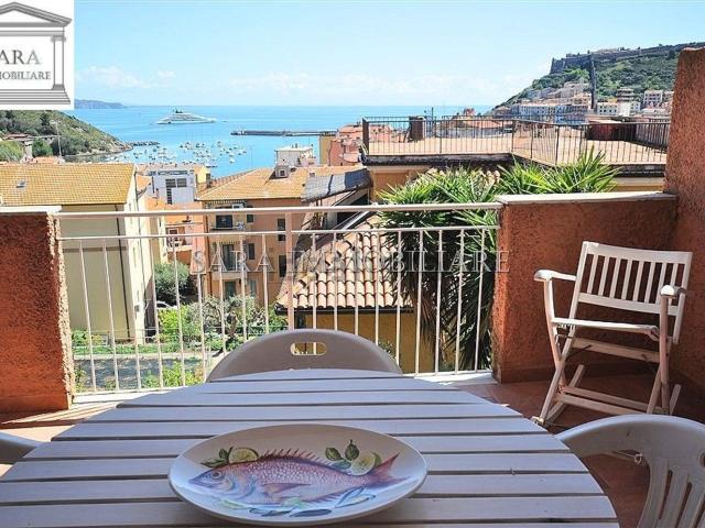 Appartamento in affitto di 82 m² in Via della Costa