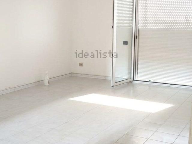 Appartamento in affitto di 82 m² in Via Marconi, 54