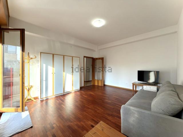 Appartamento in affitto di 82 m² in Via Sant&apos Antonino, 106