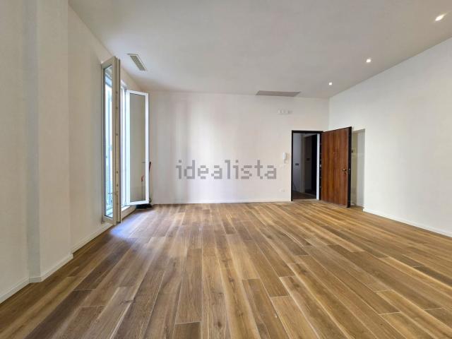 Appartamento in affitto di 87 m² in Corso Cornelio Tacito