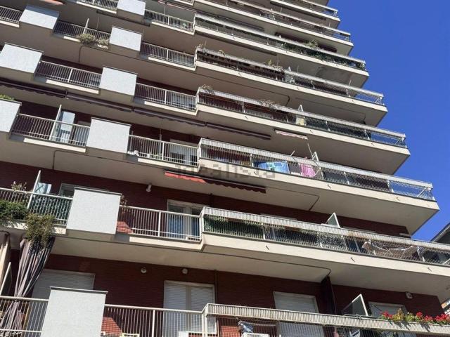 Appartamento in affitto di 87 m² in Piazza Dante Livio Bianco, 2