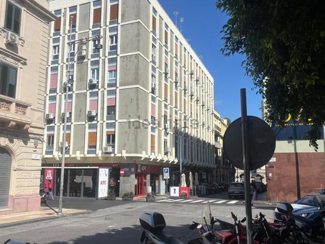 Appartamento in affitto di 87 m² in Via Dogali