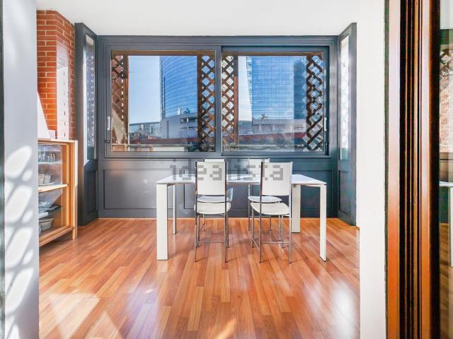Appartamento in affitto di 87 m² in Via Gaetano de Castillia, 8