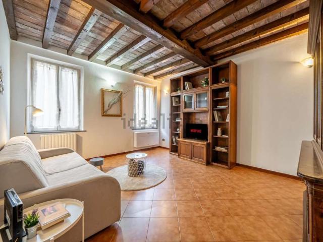 Appartamento in affitto di 87 m² in Via Pioppa, 133