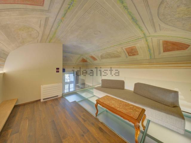 Appartamento in affitto di 84 m² in Piazza Vittorio Veneto, 23