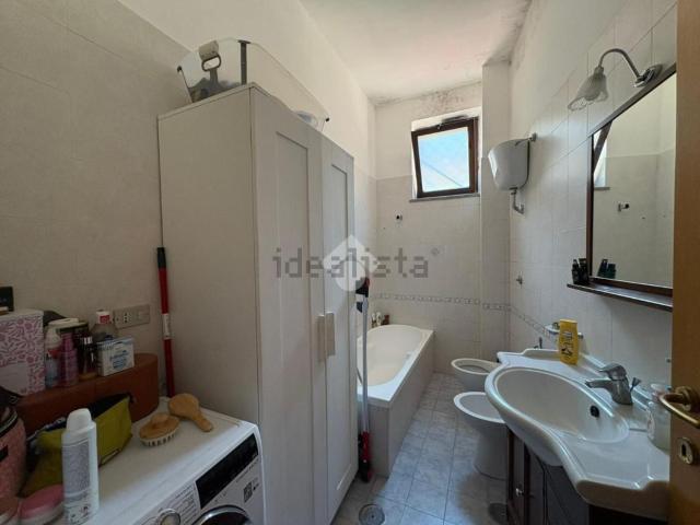 Appartamento in affitto di 84 m² in Via Casa Baiano, 21