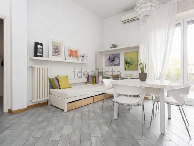 Appartamento in affitto di 84 m² in Via Numa Pompilio, 6
