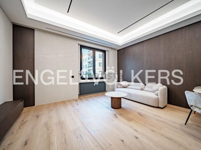 Appartamento in affitto di 84 m² in Viale Tunisia, 43