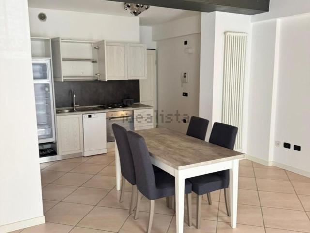 Appartamento in affitto di 85 m² in Corso Giuseppe Garibaldi