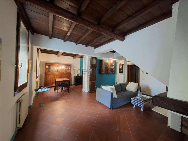 Appartamento in affitto di 115 m² in Corso Porta Po, 60
